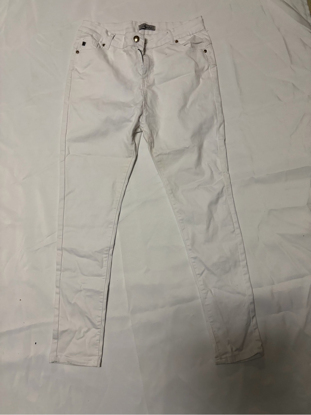 Slim White Skinny Jeans for Women — Clean Everyday Fit